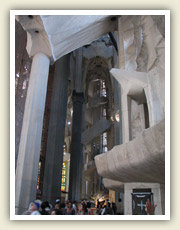 Interiér katedrály Sagrada Família