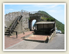 Přístřešek pro opice