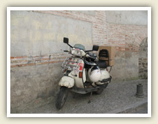 Skůtry slouží do roztrhání těla