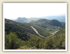 Nádherná horská příroda v nižších partiích pohoří